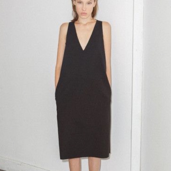 Neiman Marcus Dresses & Skirts - Neiman Marcus Black Cashmere Casual Chic Dress